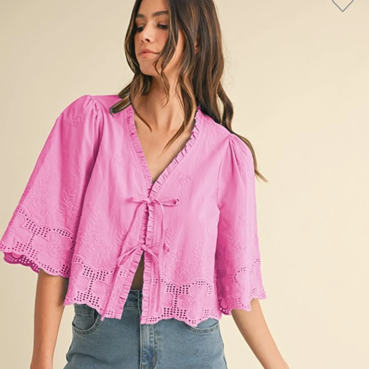 TULIP LACE TIE FRONT TOP